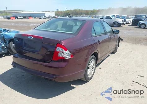 2011 Ford Fusion S из США, поврежденный, VIN 3FAHP0GA7BR296365